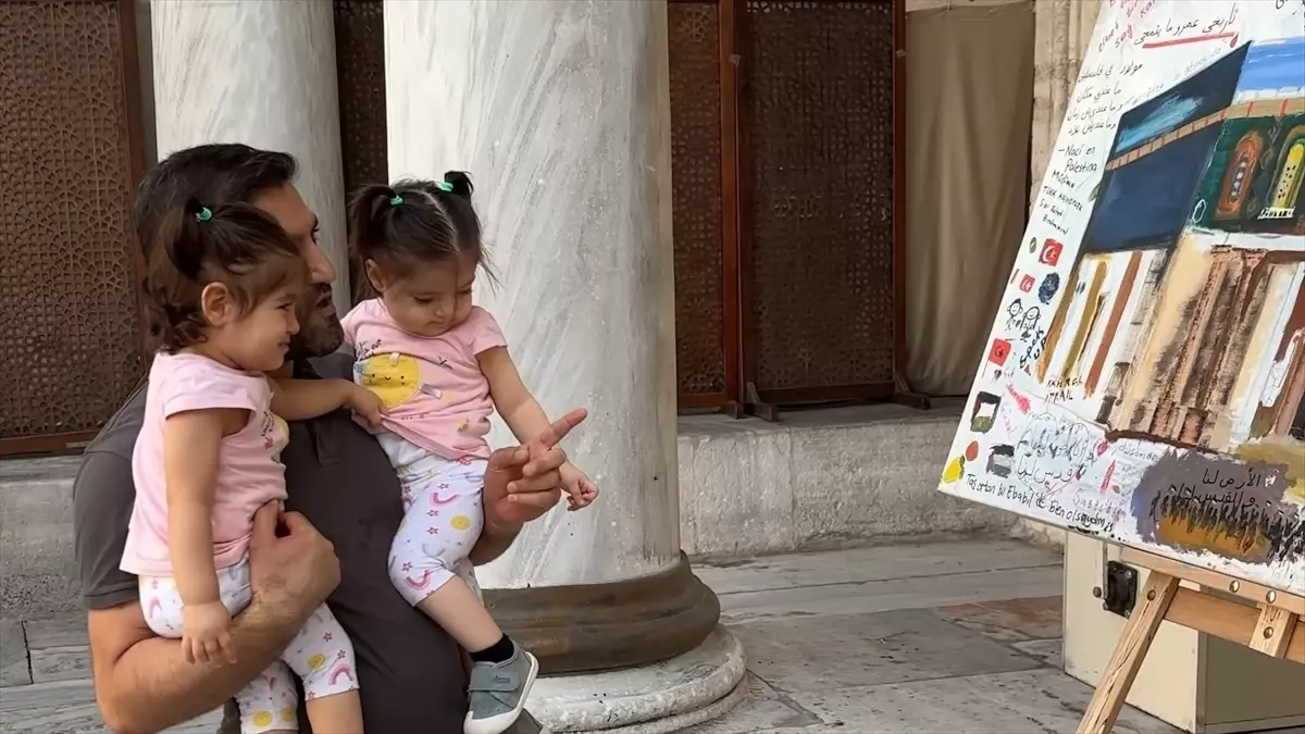 Filistin’e Boyanmak Sergisi Açıldı