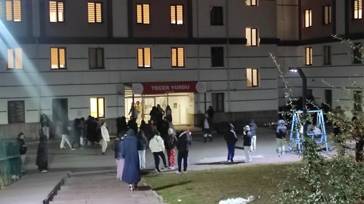 SON DAKİKA! Sivas’ta 4.4 büyüklüğünde deprem meydana geldi