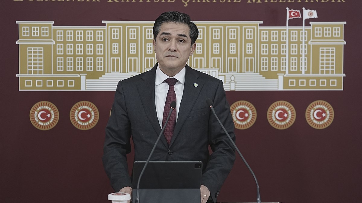 Kavuncu: “Cumhurbaşkanı tercihini parti sınırlarına hapsetmek sağlıklı değil”